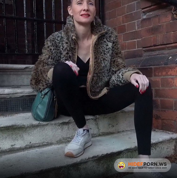 Scout69.com/German-scout.com - Scarlett - Skinny Redhead Mature Scarlett Talk To Fuck At Street Casting [FullHD 1080p]