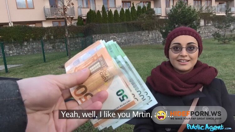 PublicAgent.com/FakeHub.com - Yasmeena - Afghan beauty gives forest blowjob [FullHD 1080p]