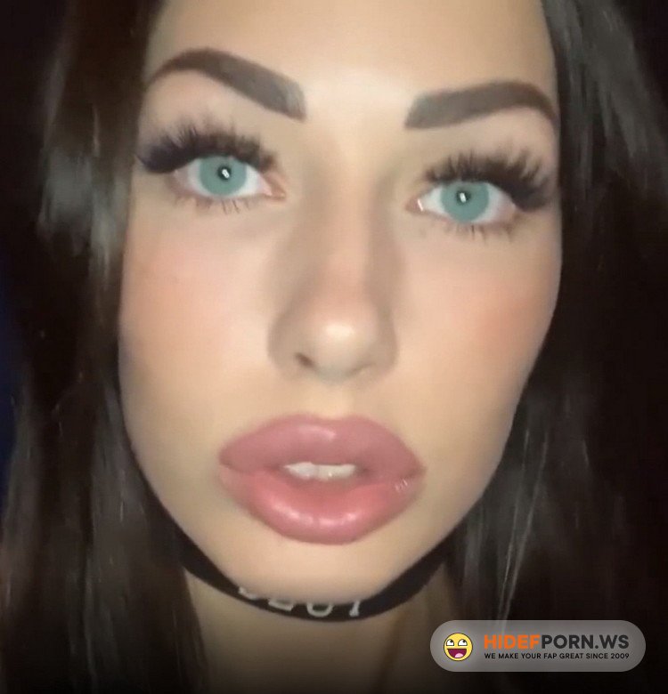 ManyVids.com/OnlyFans.com - Shaiden Rogue - Risky Blowjob in the Movie Theater [UltraHD 4K 2160p]