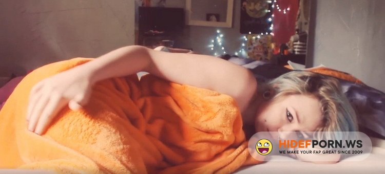 ManyVids.com - Tara Quartz - Morning Cum [UltraHD 4K 2160p]