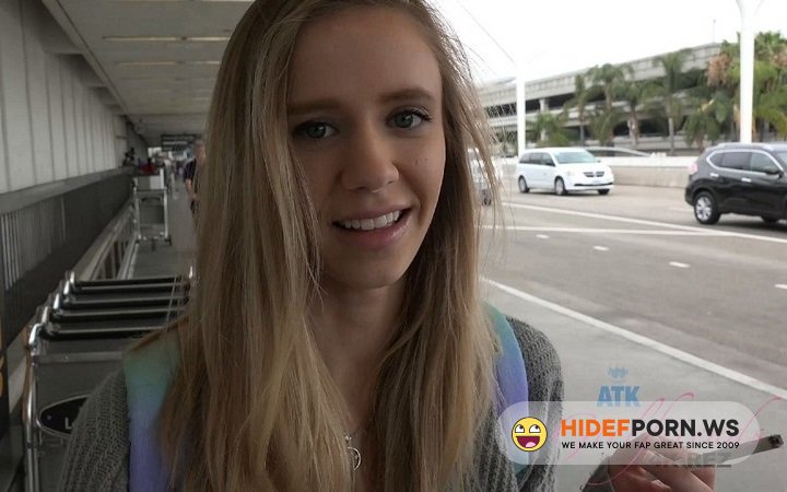Amateurporn.сс - Rachel James - Amateur Sex With Skinny Girlfriend [FullHD 1080p]