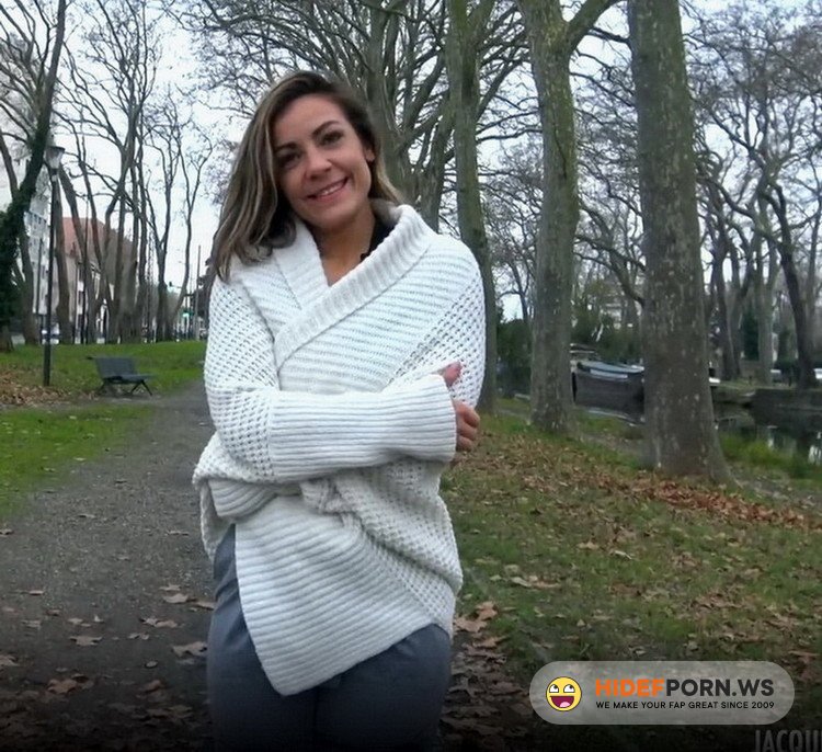 JacquieEtMichelTV.net/Indecentes-Voisines.com - Kinahaya - Kinahaya 25 From Toulouse [FullHD 1080p]