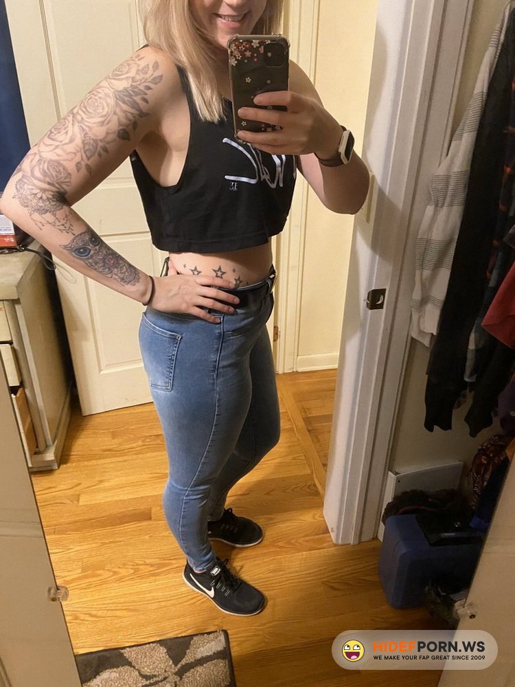 OnlyFans.com - Subgirl0831 - Happy Saturday.. Bonus Video day .. Tip me as thanks [FullHD 1080p]