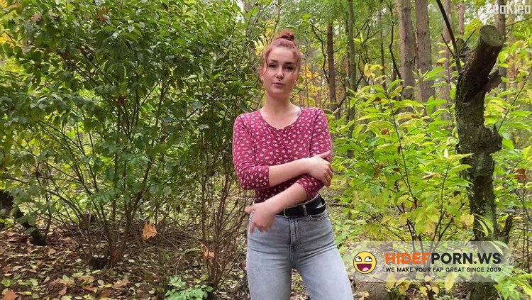 LeoKleo - Sex During A Photo Session With Model [UltraHD 4K 2160p]