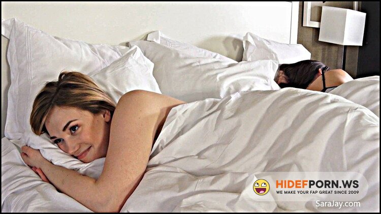 Siripornstar.com - Siri - Sara Jay Siri Like Ike [FullHD 1080p]
