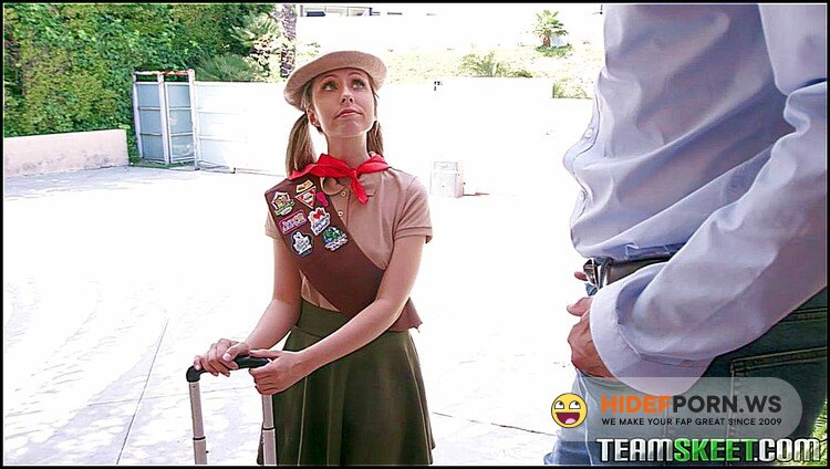 TeamSkeet.com/ExxxtraSmall.com - Daphne Dare - Small And Sexy Sales Pitch [HD 720p]