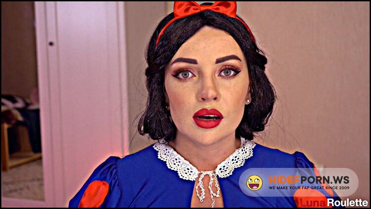Luna Roulette - Naughty Snow White Sucks A Gnome Cock ? [UltraHD 4K 2160p]