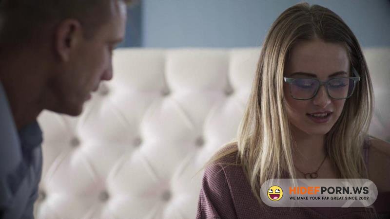 Missax - Kyler Quinn - Crushing on Daddy [FullHD 1080p]