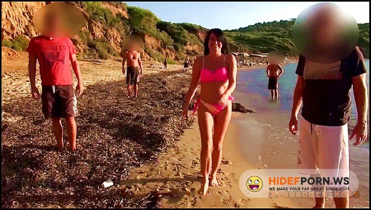 Onlyfans.com - Alexandra Wett - Spontaneously hot mass free fuck at the hotel beach [FullHD 1080p]