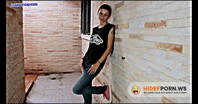 Modelhub - Lisa Fox - Boyfriend hard fucks hottie in a public alley. Outdoor fucking1 [FullHD 1080p]
