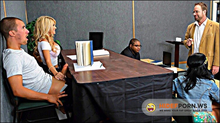 BigTitsAtSchool/Brazzers - Kayla Kayden - Back Of The Classroom [HD 720p]