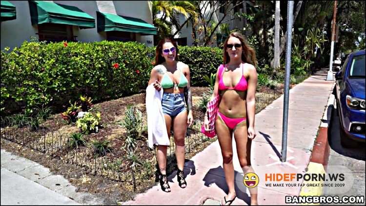 BangBus/BangBros - Katia - Katia Enjoys Spring Break 17’ With The Bus [FullHD 1080p]