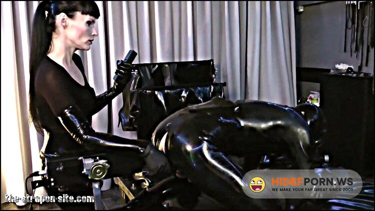 CheyennedeMuriel - Cheyenne de Muriel - Amator - He could not stop jerking off part 3 [FullHD 1080p]