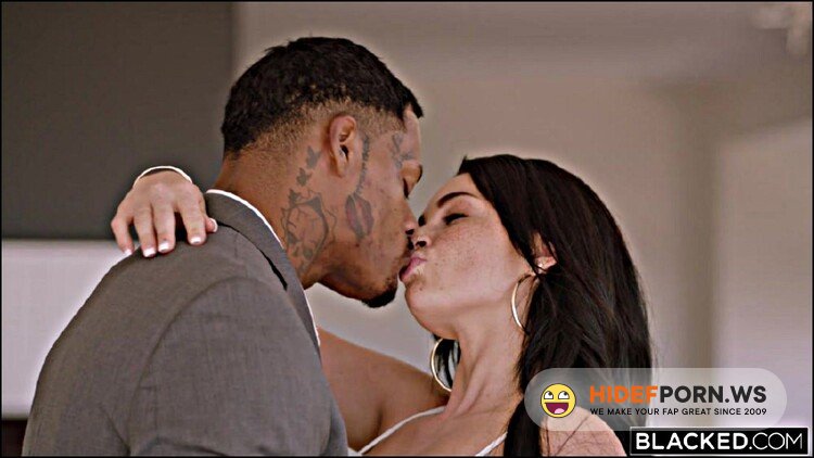 Blacked - Skyla Novea - Give Me What I Want [FullHD 1080p]