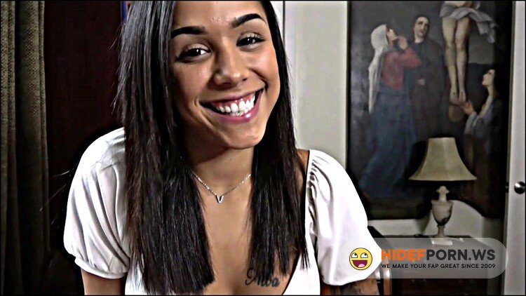 PerfectGirlfriend/Clips4sale - Camila Cortez - Goth Latina Comfort [FullHD 1080p]