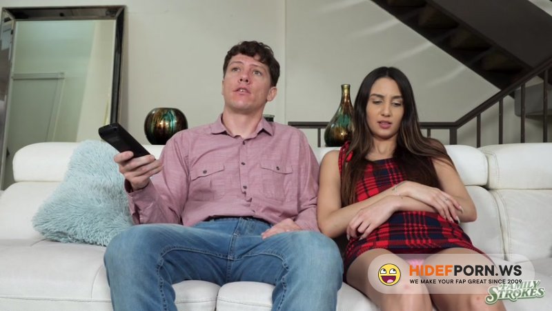 FamilyStrokes - Natalia Nix - Remote Is Mine [FullHD 1080p]