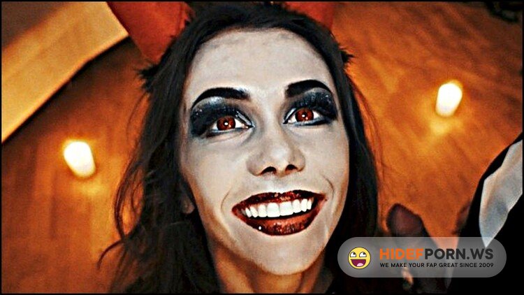 Modelhub - Mia Bandini - Horny Devil fucked Skeleton [FullHD 1080p]