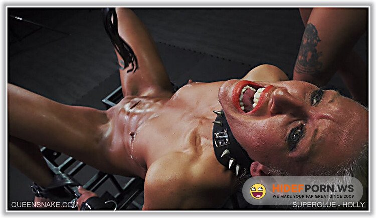 Holly Jessica - Superglue [UltraHD 4K 2160p]