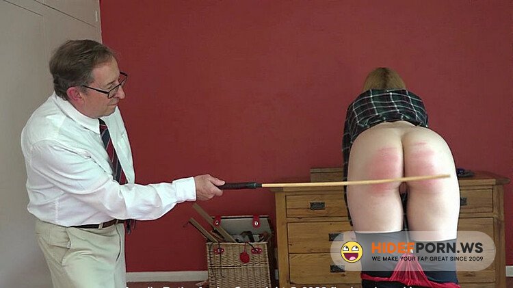 FirmHandSpanking - Amelia - Amelia Rutherford Private university T [HD 720p]