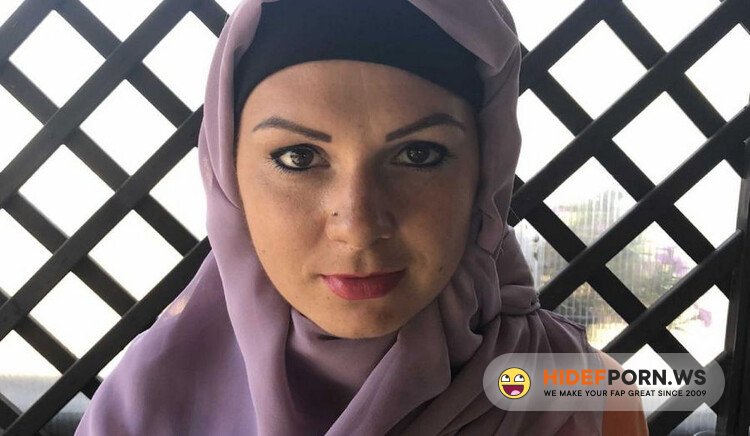 SexWithMuslims.com - Mila Fox - CZECH MUSLIM MILA FOX WITH HER BOYFRIEND [FullHD 1080p]