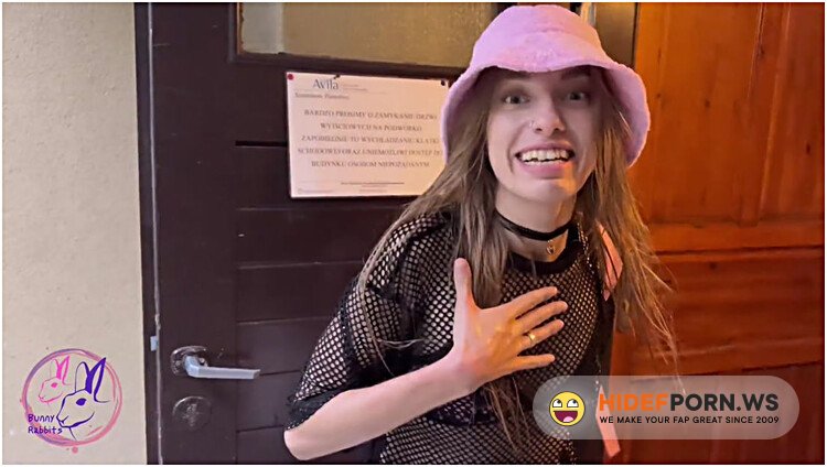 ModelHub - Bunny Rabbits - Public Fuck with Neighbor in the Rain [FullHD 1080p]