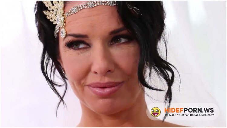 ElegantAngel - Veronica Avluv - Veronica Is Voracious SC3 [FullHD 1080p]