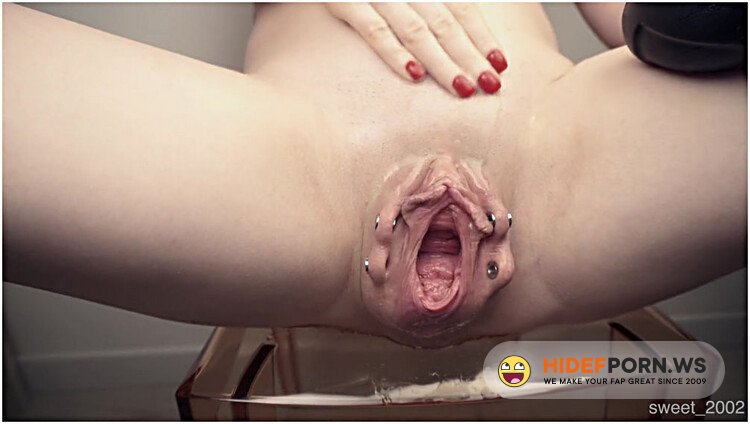 ModelHub Play with big anal plug nice pussy with tunnels [FullHD 1080p]