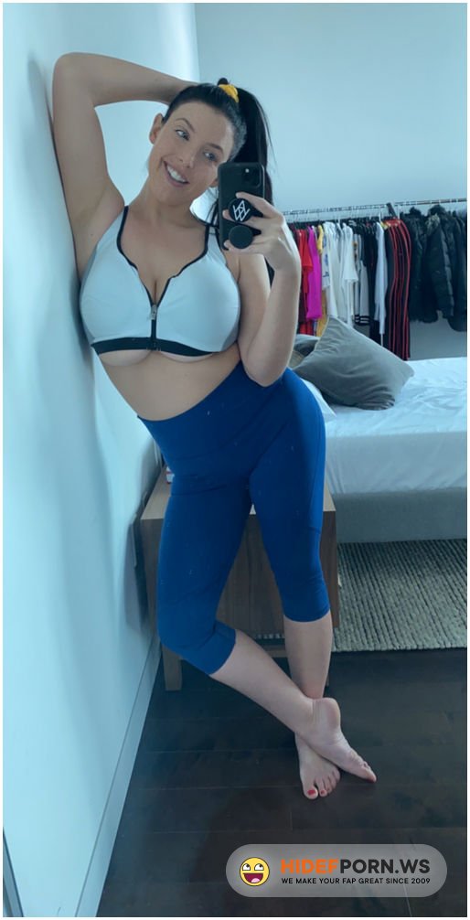 OnlyFans - Angela White - 13-10-2022 [FullHD 1080p]