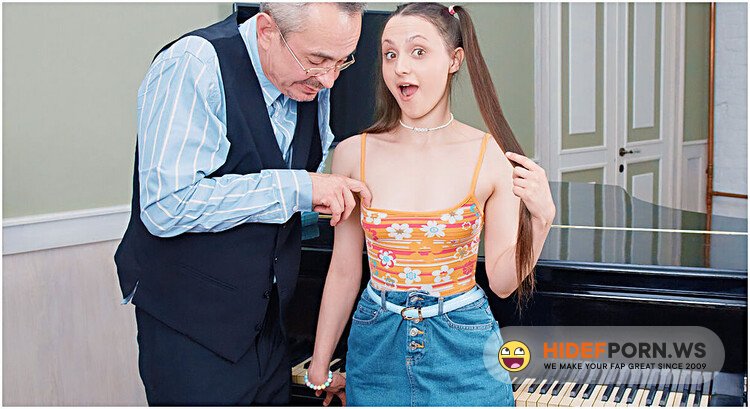 TrickyOldTeacher - Krinzh Baby - Hottie Plays The Music Teacher Instrument [FullHD 1080p]