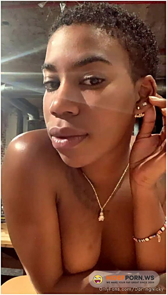 OnlyFans - Darling Nicky | @darlingnicky - Video 640 [UltraHD 2K 1308p]