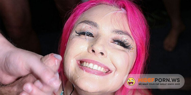 SplatBukkake.com/UKxxxPass.com - Mandy Foxxx, XTeenCumSlutX - SEXY MANDY FOXXX GETS MORE SPUNK IN HER FACE [UltraHD/4K 2160p]