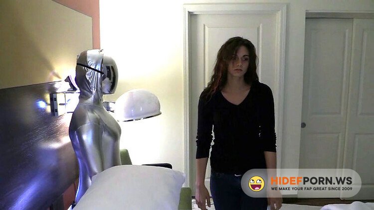 Girls Gone Hypnotized - Freya - Built For Pleasure 3 [HD 720p]
