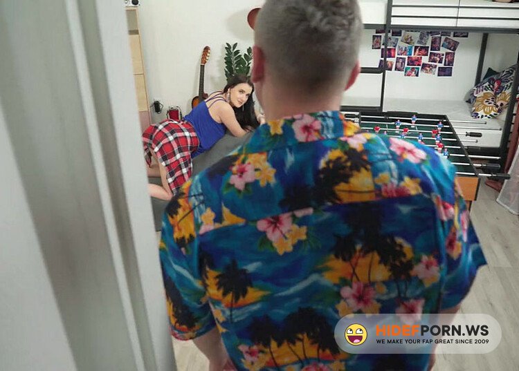 FakeHostel.com/FakeHub.com - Melany Mendes aka Melany Mendez - Nympho Teen Needs More Cock [HD 720p]