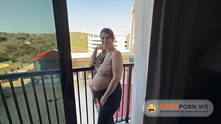 Pornhub.com - Helping StepMommy Get Ready For The Day, Then She Returns The Favor. [HD 720p]