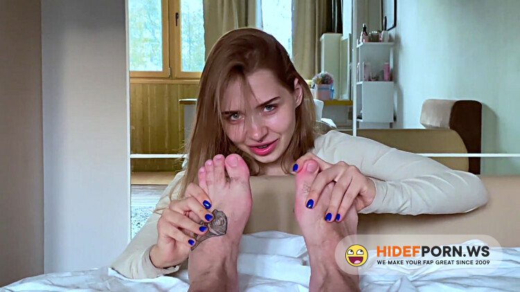 PornHub - YOUNGER STEP SISTER IS LICKING FEET AND FUCKING DOGGYSTYLE [FullHD 1080p]