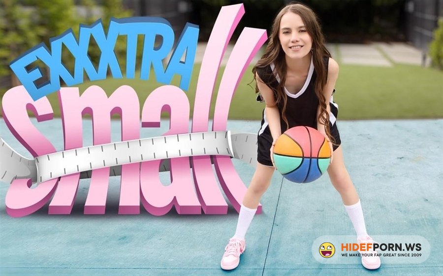 ExxxtraSmall - Sia Wood - Petite Dunk [2023/FullHD]
