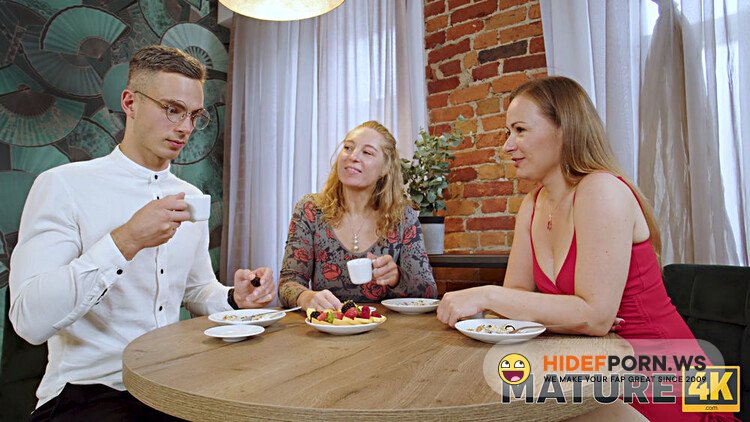 Mature4k.com - Marta, Zabava Strap [FullHD 1080p]