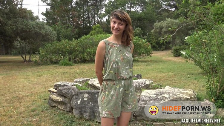 JacquieEtMichelTV.net/Indecentes-Voisines.com - Melany - Melany Continues Her Discoveries With JandM [FullHD 1080p]