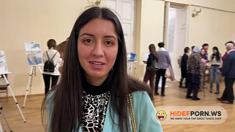 PornHub.com - Picked Up a Modest Girl In The Theater And Divorced For Sex In An Art Gallery [FullHD 1080p]