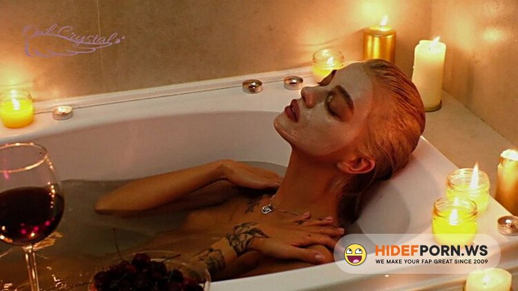 PornHub.com - Owl Crystal - Cozy Homemade Blowjob In The Bathroom [FullHD 1080p]