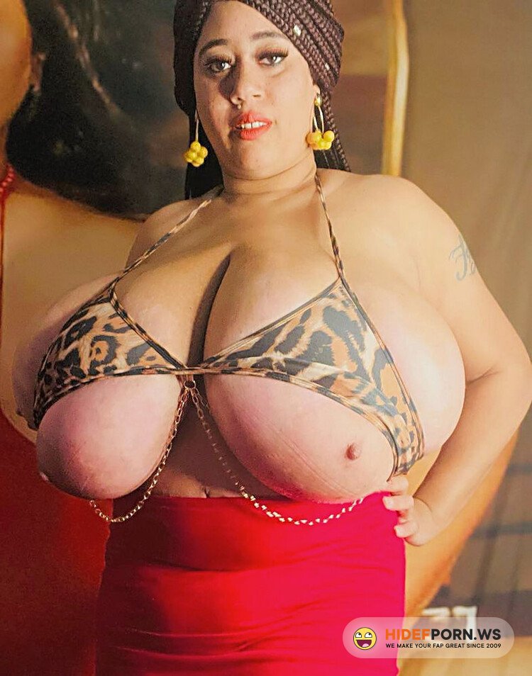 Onlyfans - Roxi Red - Roxi Red - Monster Tits Fuck [FullHD 1080p]