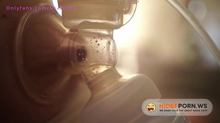 PornHub - Real Milking Of Breasts Full Of Milk [FullHD 1080p]