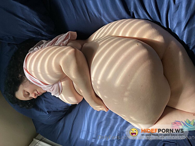 Onlyfans - thekingandprincessbean - 2022-08-272576549664 [FullHD 1080p]