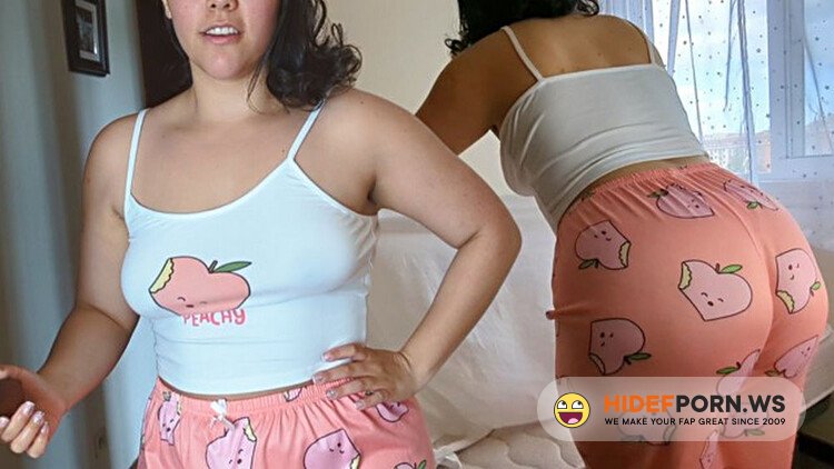 Pornhub - MADRASTRA Scolds Her Stepson And Asks For Help With Her "back Pain" [FullHD 1080p]