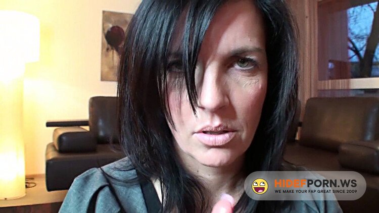 Clips4sale - Klixen - Hj157a Colour Roulette PART A 00.20.04 [HD 720p]