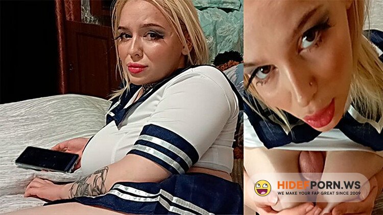Pornhub - Cum On Step-Sister s Face While Guests Are Home [FullHD 1080p]