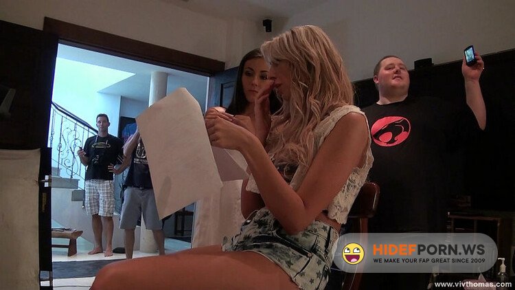 VivThomas - Eileen Sue And Iwia A And Lexi Lowe  Story  Of  She  2  BTS  Extras  5 [HD 720p]