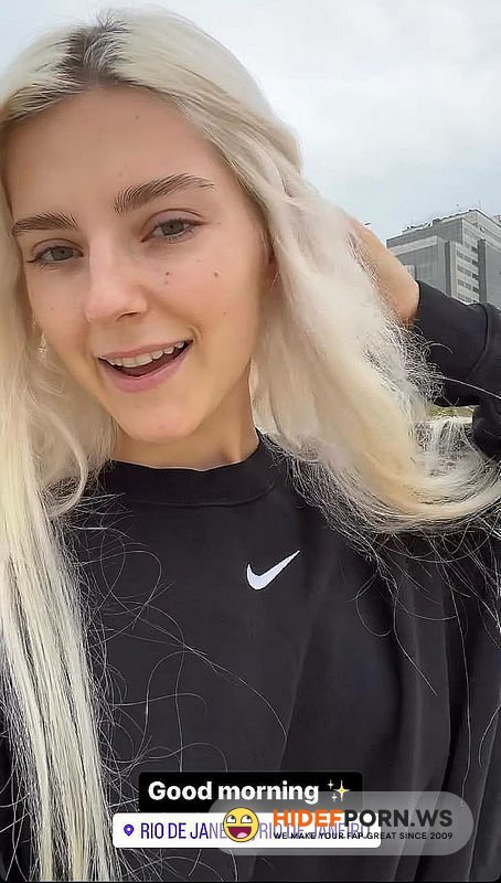 OnlyFans - Eva Elfie @evaelfie -   I Got Creampied In My Tight Young Pussy During a Zoom Class [FullHD 1080p]