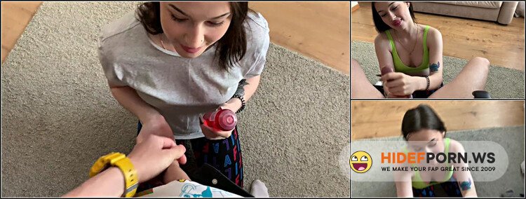 Stepsister Asks To Touch Dick And Taste Cum - Olivia Moore [FullHD 1080p]