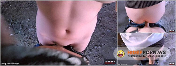 MichaelFrostPro - Outdoor Teen Blowjob And Cum In Panties [FullHD 1080p]